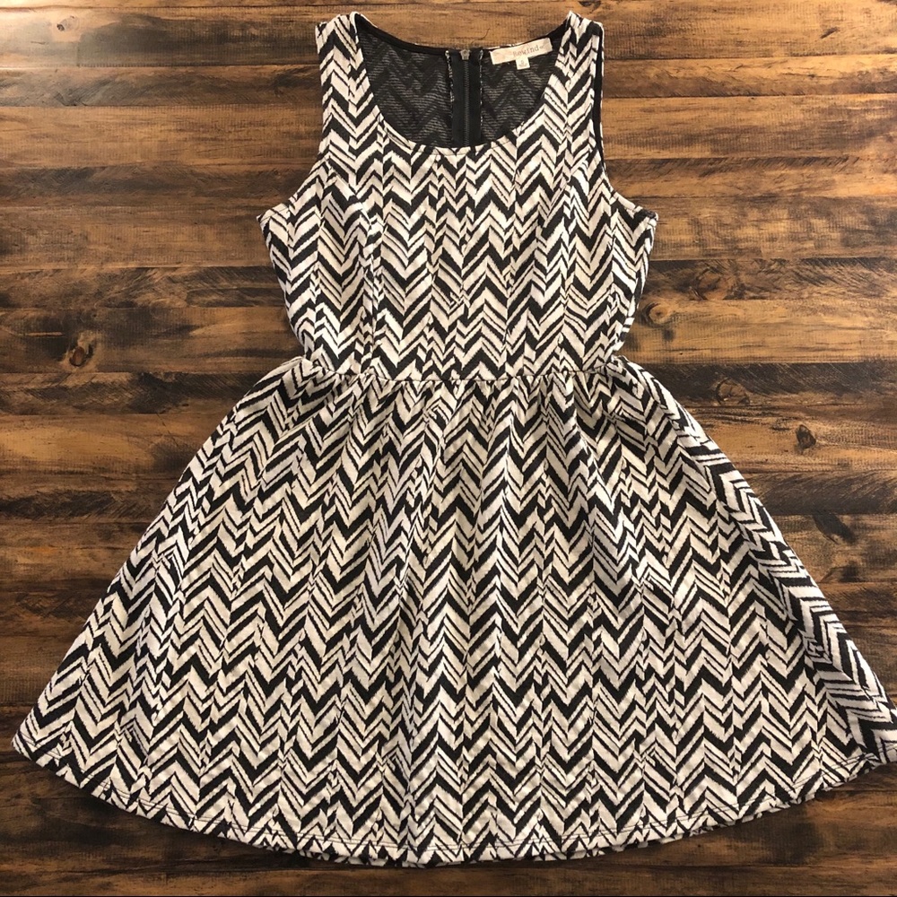 Rewind Dress